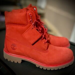 MENS TIMBERLANDS RED NEW
